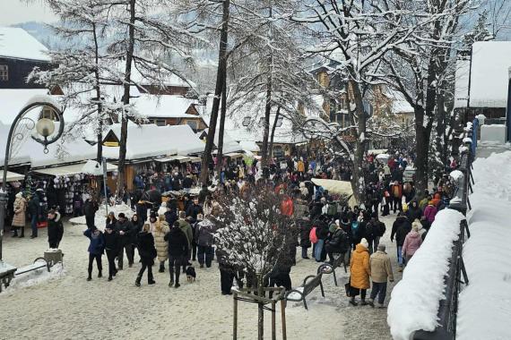 Zakopane oblężone przez turystów