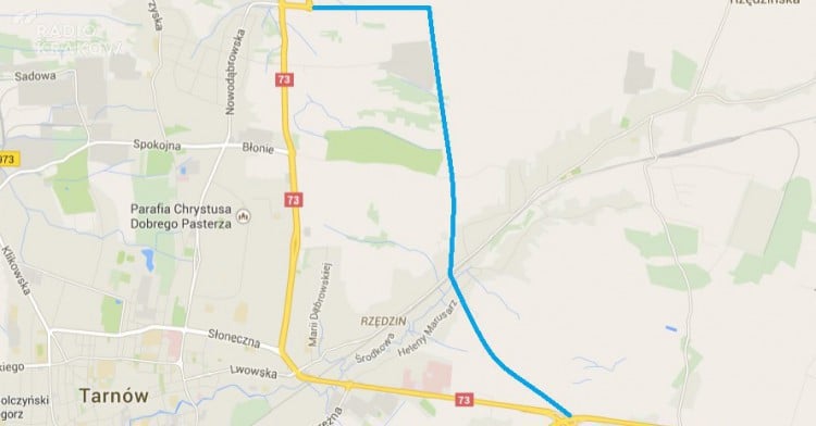 Pierwotny planowany przebieg wschodniej obwodnicy Tarnowa po granicy miasta i gminy. / źródło: google maps
