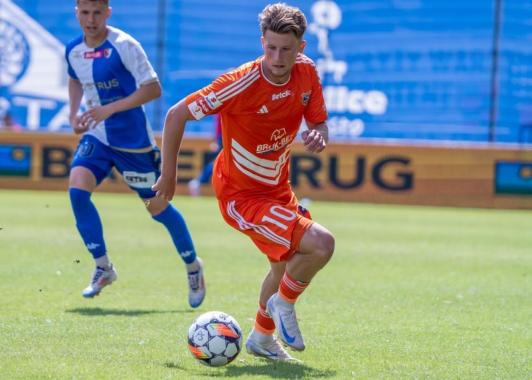 Szalony mecz w Niecieczy. Hat-trick Kacpra Karaska